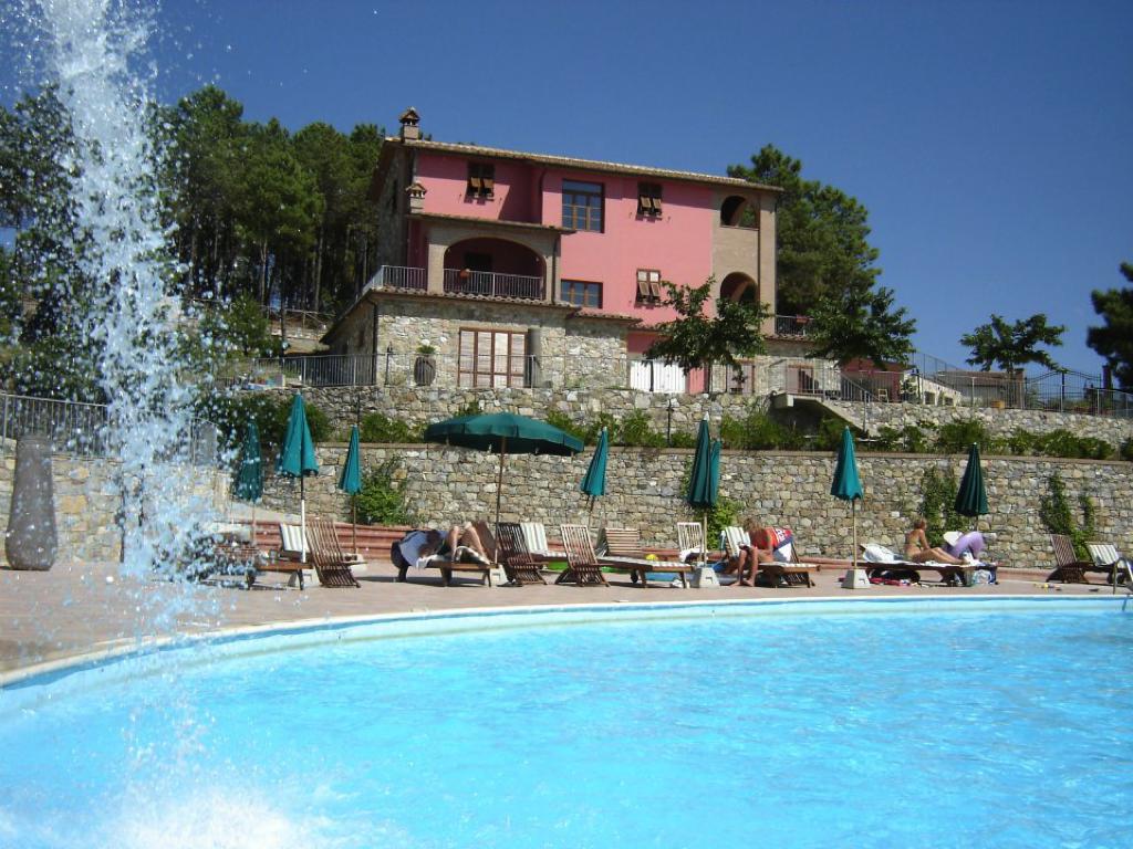 Borgo San Pecoraio zwembad