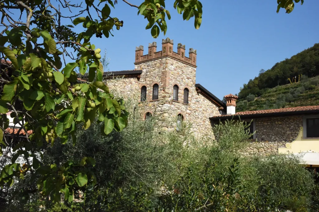 Casamia Vakanties onder de italiaanse zon Villa Gradoni Algemeenmerengebied Accommodatie19