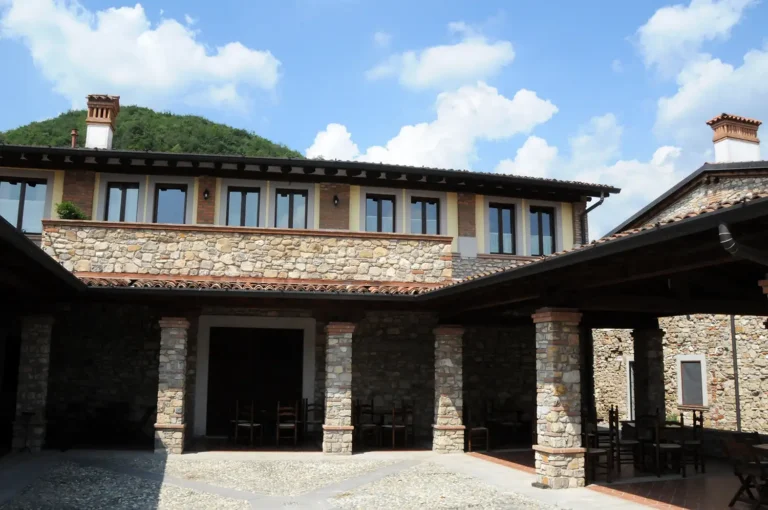 Casamia Vakanties onder de italiaanse zon Villa Gradoni Algemeenmerengebied Accommodatie38