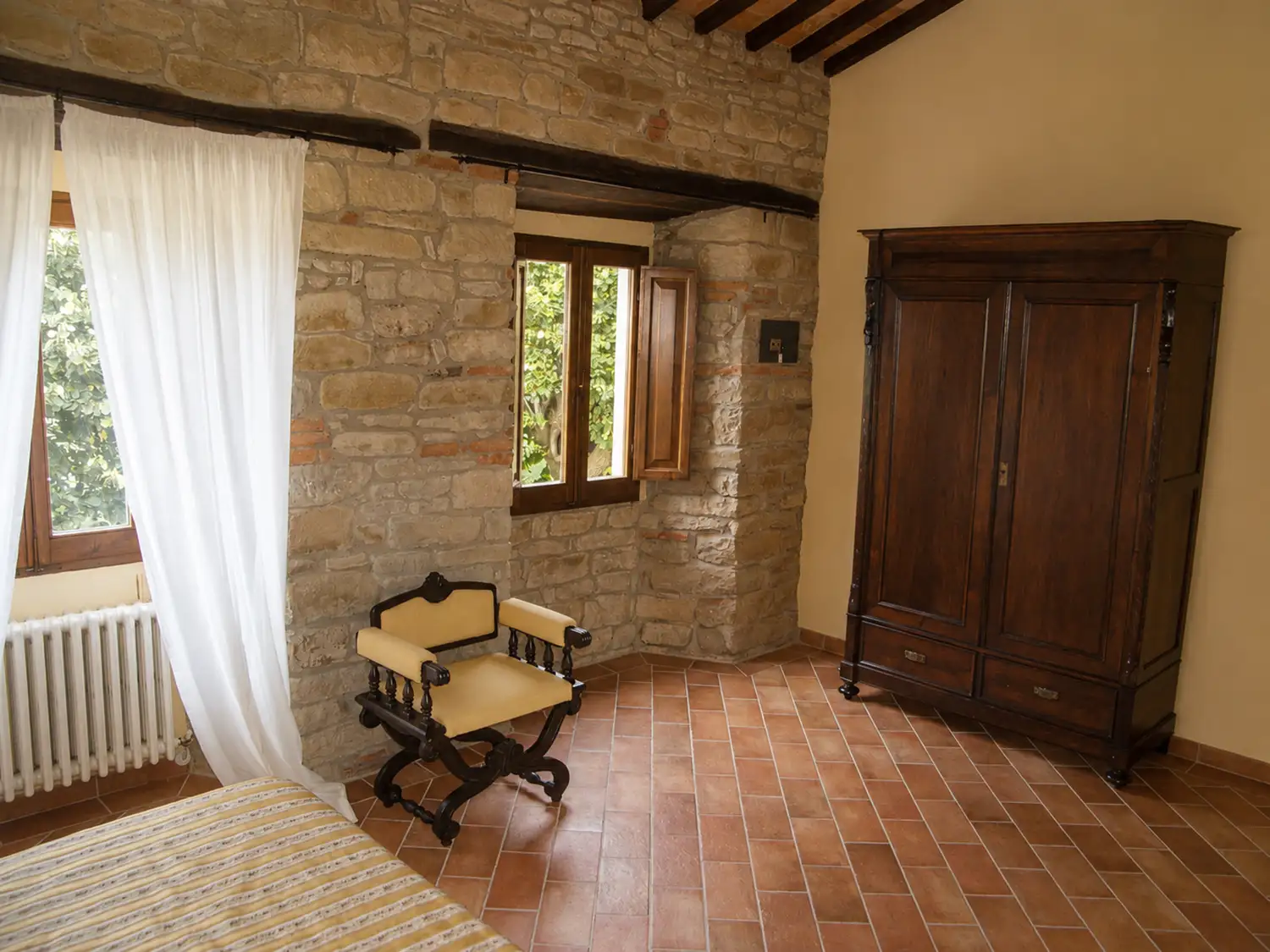 Casamia Vakanties onder de italiaanse zon. – Agriturismo Popolano – Glicine – Noord Toscane – Marradi – 02