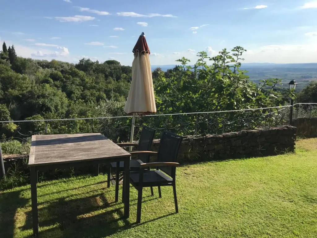 Casamia Vakanties onder de italiaanse zon. Casa Carbonaia Albanella Noord Toscane Vinci 09