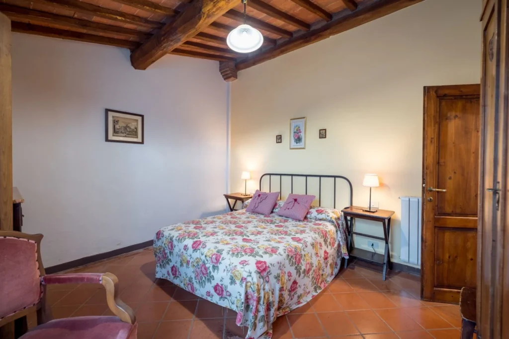 Hartje toscane borgo santinovo olivi slaapkamer
