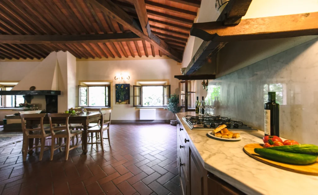 noord-toscane-tenuta-quarrata-appartement-keuken-met-uitzicht-31-casamia