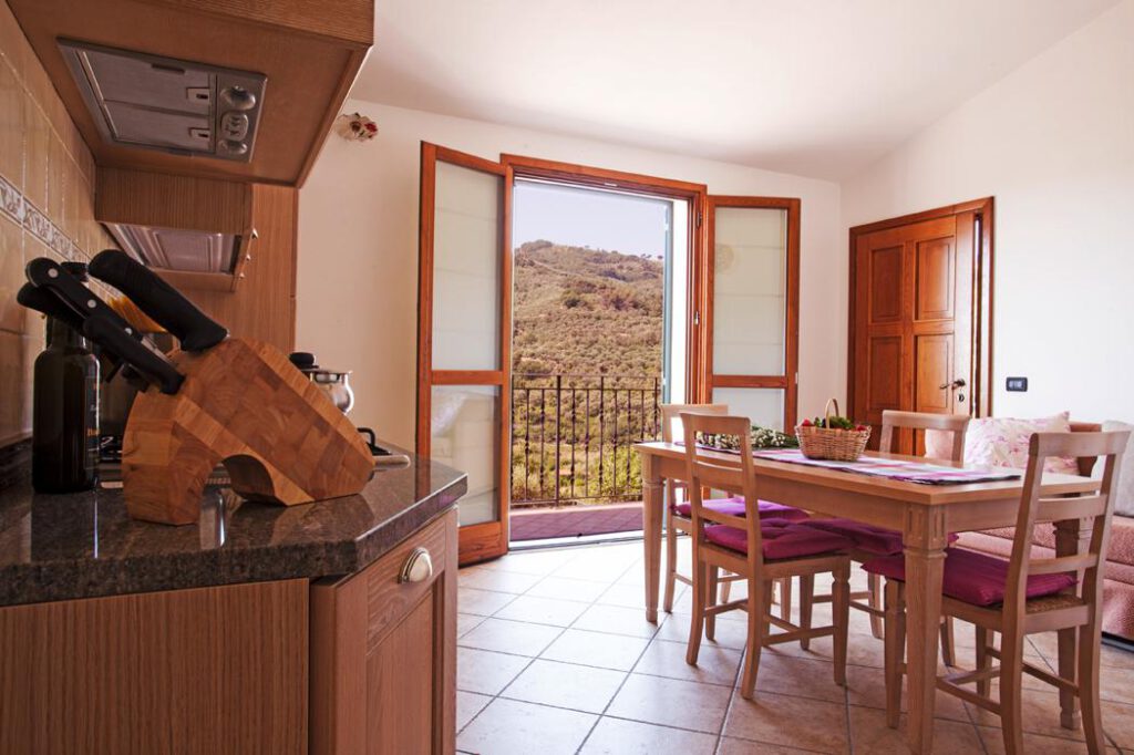 Agriturismo-benza-Casa-Bianca-00