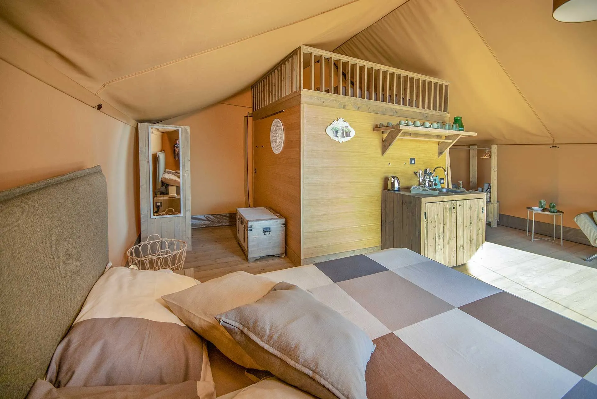 Casamia Vakanties onder de italiaanse zon Agriresidence DebbiareGlamping Minerva & Venere004