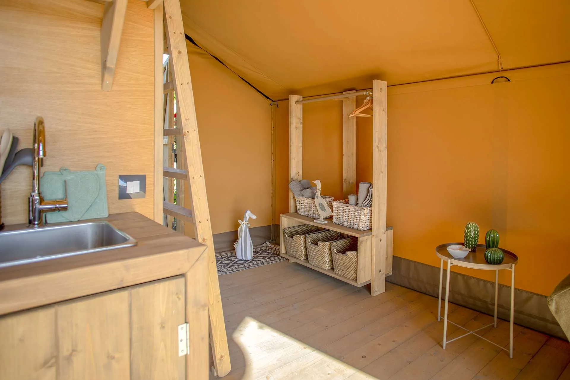 Casamia Vakanties onder de italiaanse zon Agriresidence DebbiareGlamping Minerva & Venere006