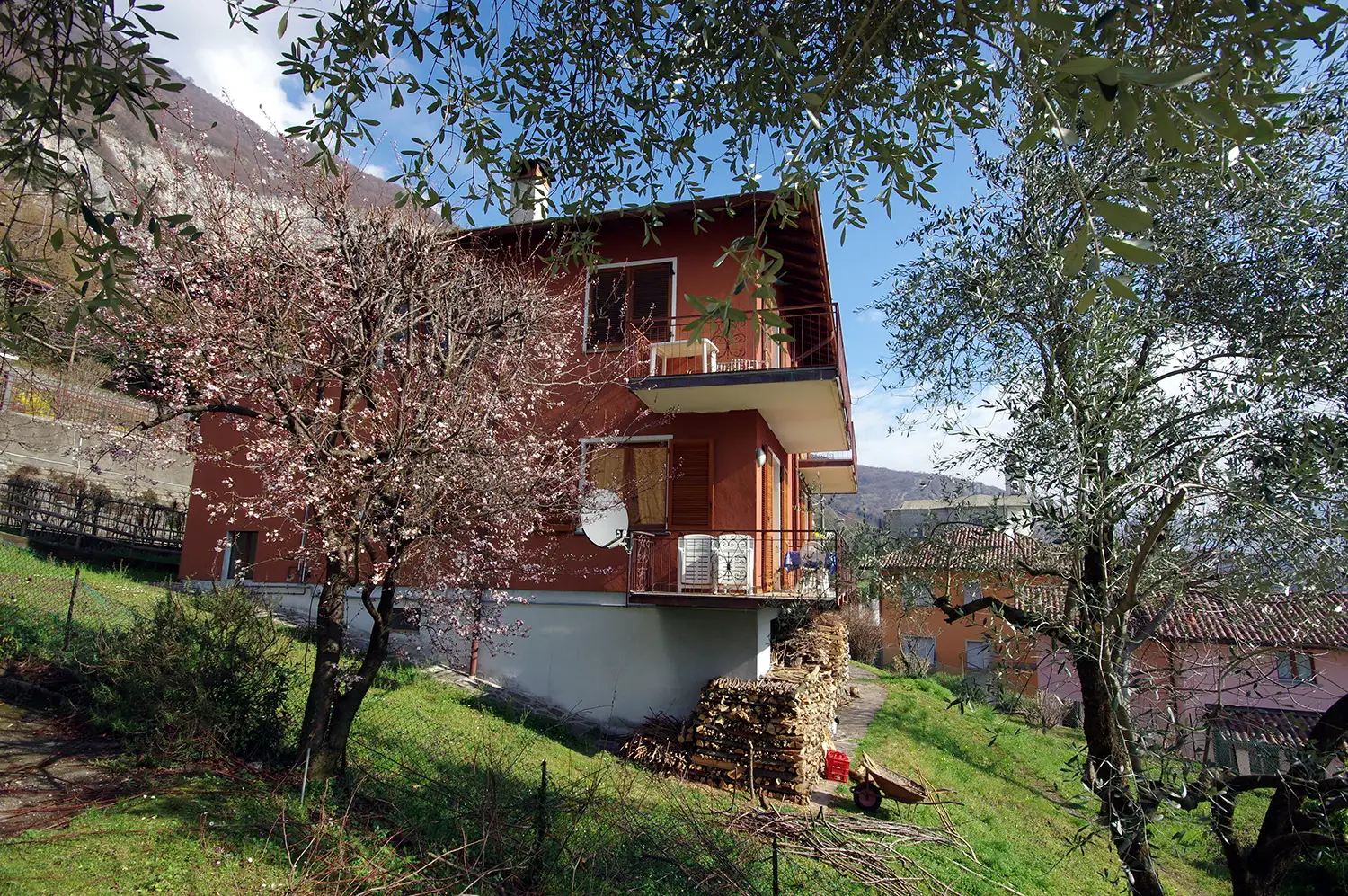 Casamia Vakanties onder de italiaanse zon. – Casa Emy – Algemeen – Meren gebied – ComoMeer-Mezzegra -03
