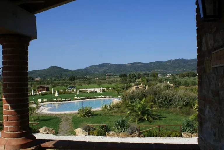 Toscaanse kust agriturismo del re terras uitzicht zwembad