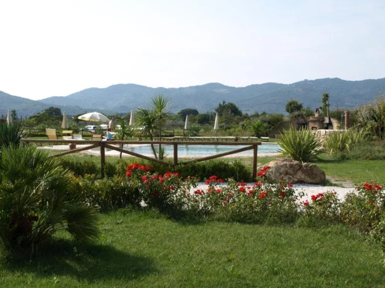 Toscaanse kust agriturismo del re zwembad landschap