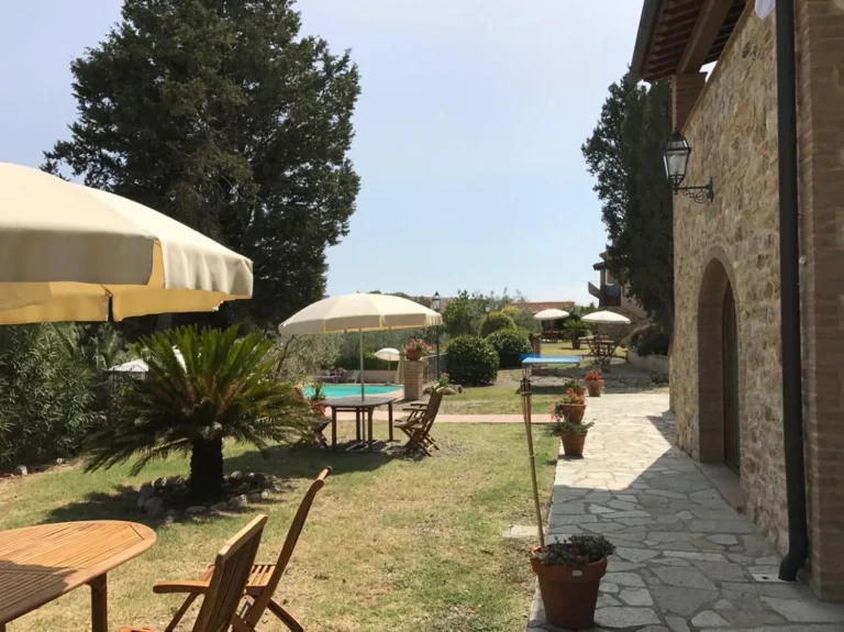 Hartje toscane agriturismo san giacomo zwembad tuin
