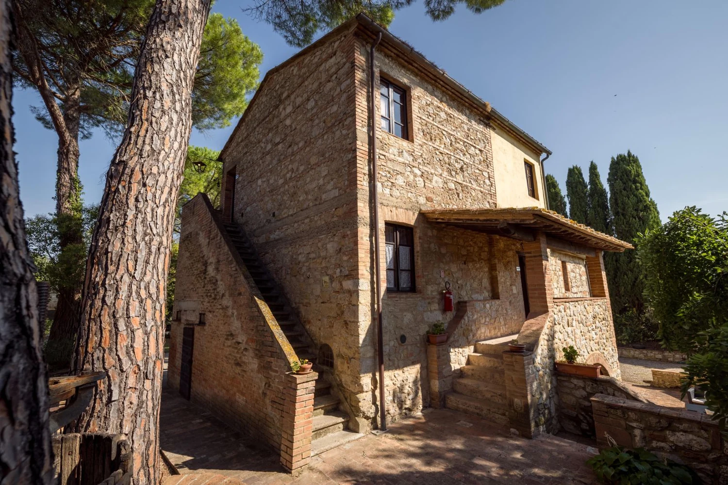 hartje-toscane-borgo-santinovo-belvedere-terras-en-buitenkant-478-casamia