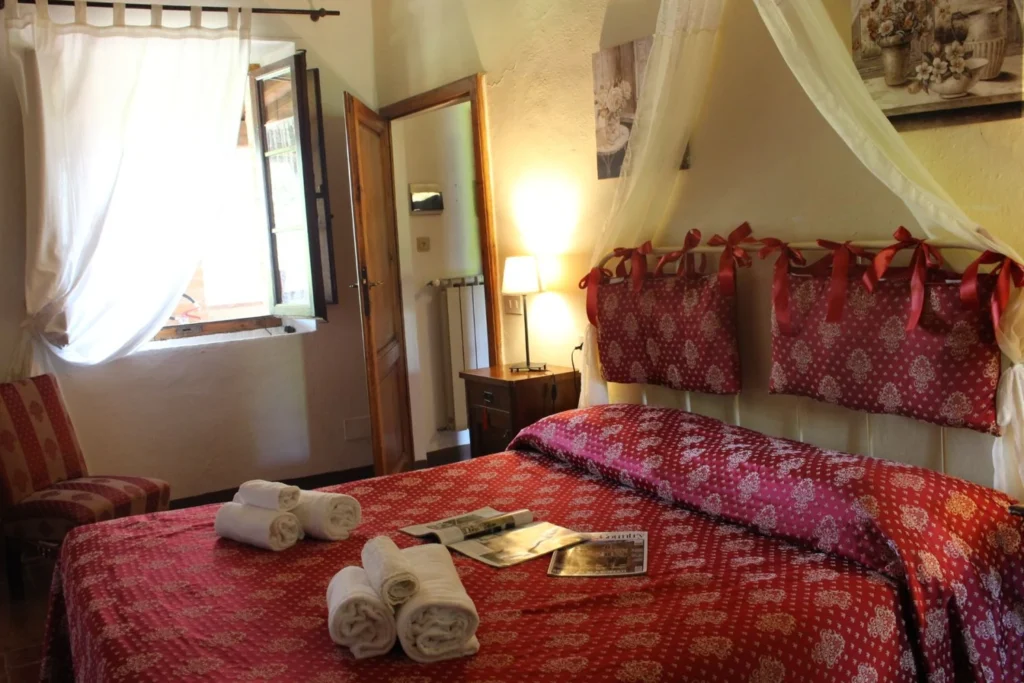 Hartje toscane borgo santinovo il caminetto slaapkamer