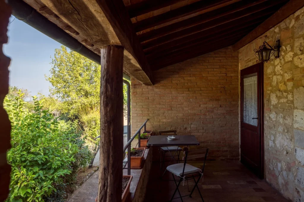 Hartje toscane borgo santinovo il caminetto terras en buitenkant
