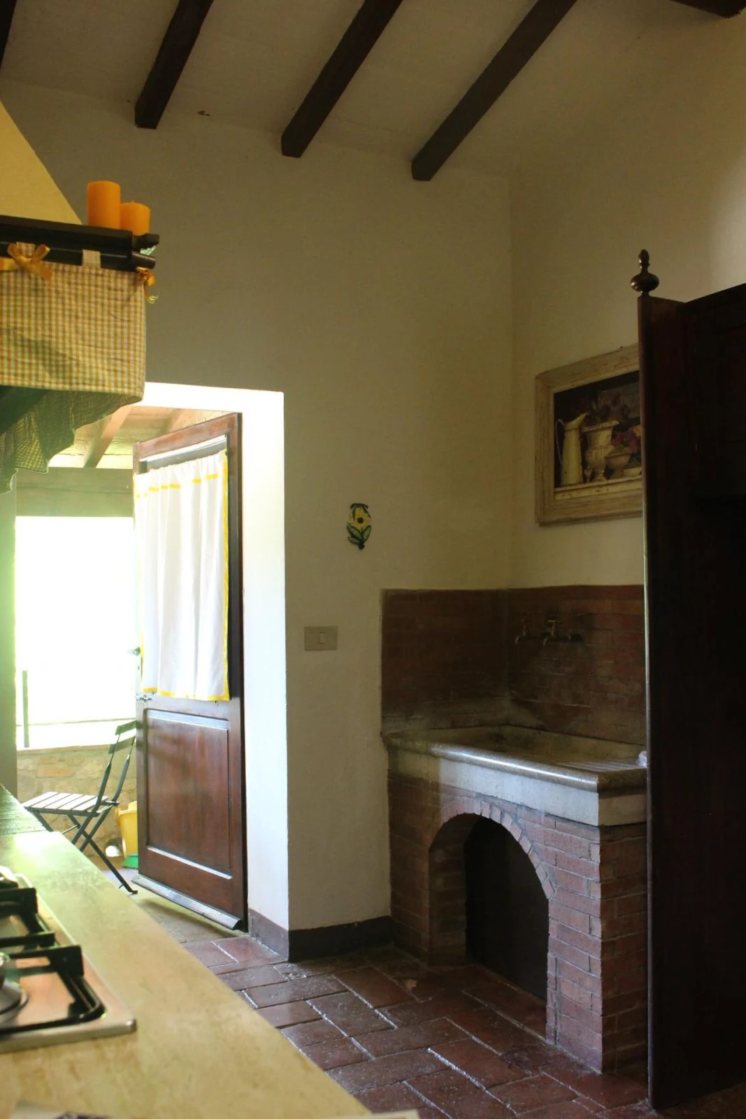 hartje-toscane-borgo-santinovo-il-caminetto-woonkamer-en-keuken-620-casamia