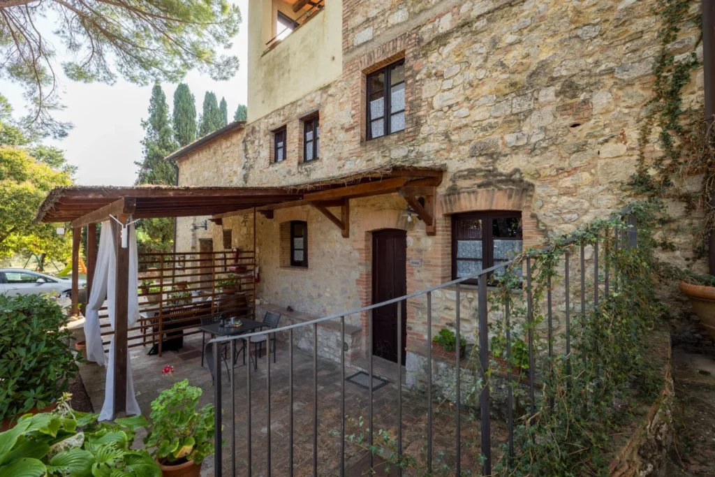 Hartje toscane borgo santinovo la stalla terras en buitenkant