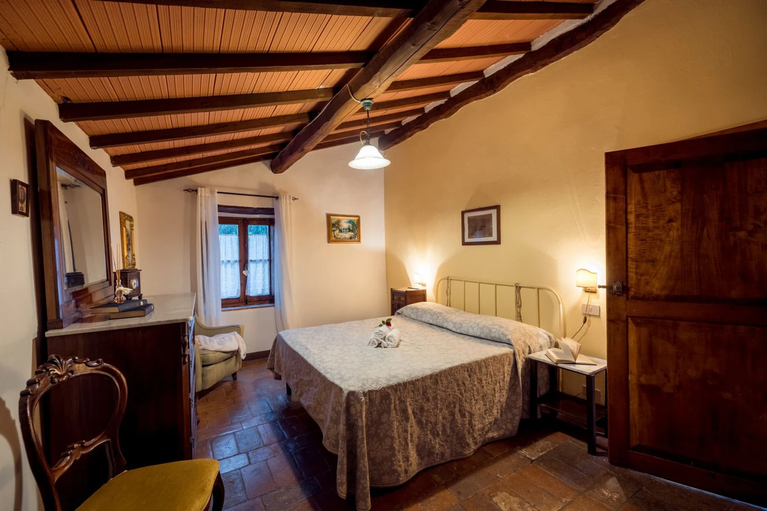 hartje-toscane-borgo-santinovo-loggiatino-2-slaapkamer-416-casamia
