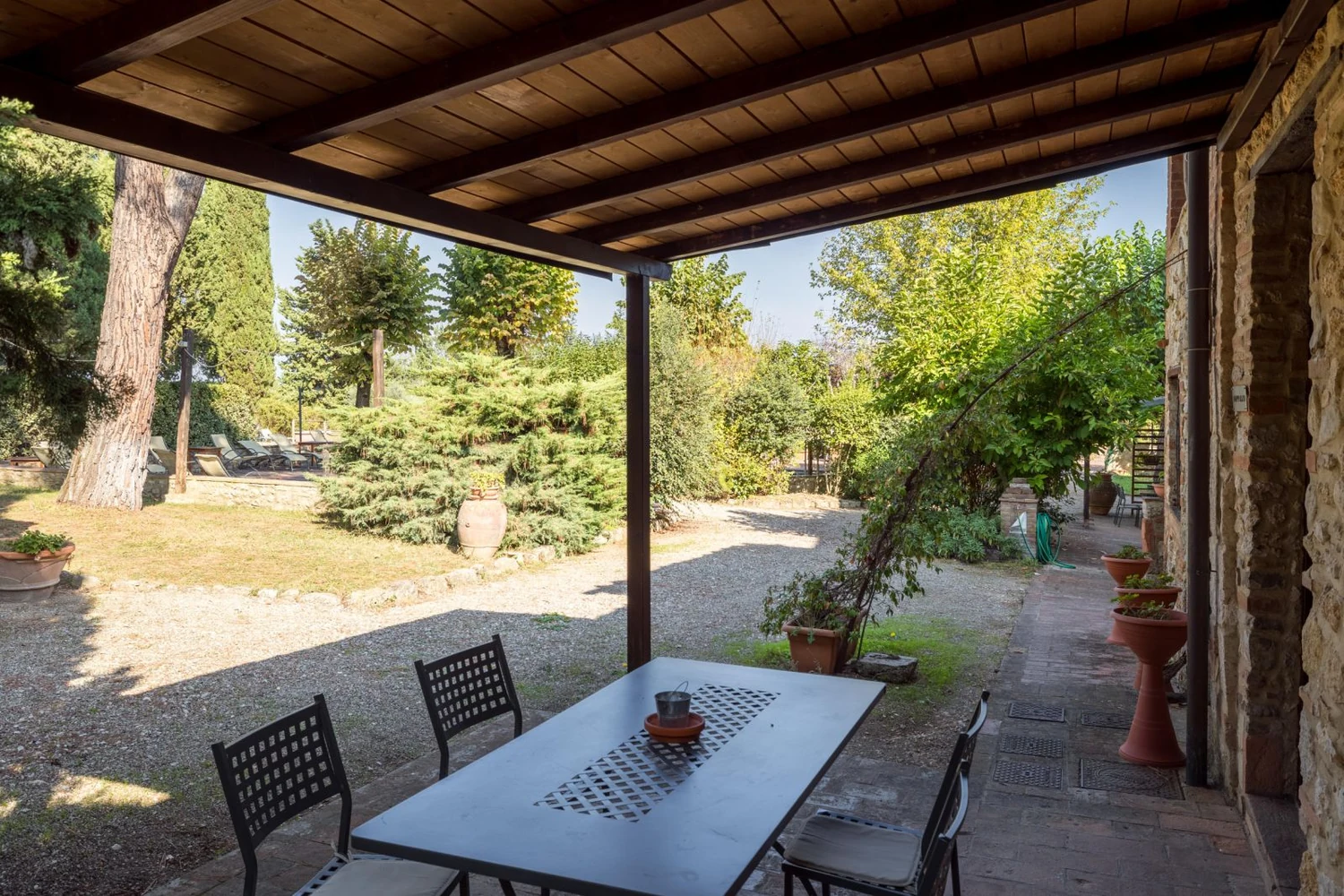 hartje-toscane-borgo-santinovo-soppalco-overdekt-terras-154-casamia
