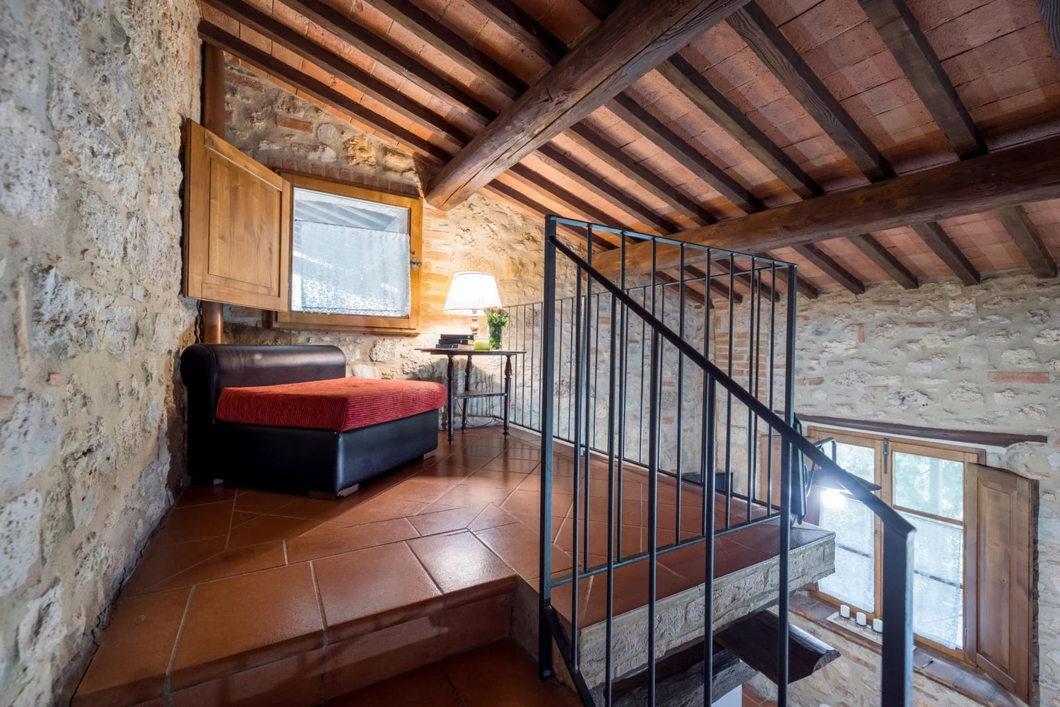 hartje-toscane-borgo-santinovo-soppalco-slaapkamer-439-casamia