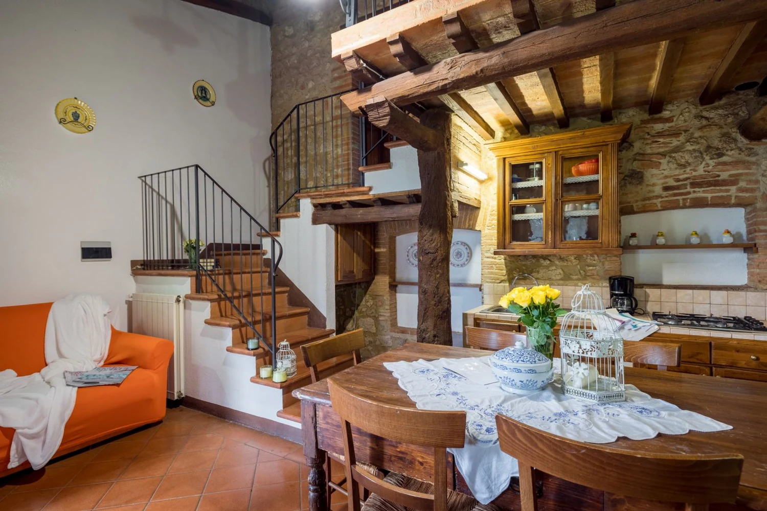 hartje-toscane-borgo-santinovo-soppalco-woonkamer-en-keuken-442-casamia