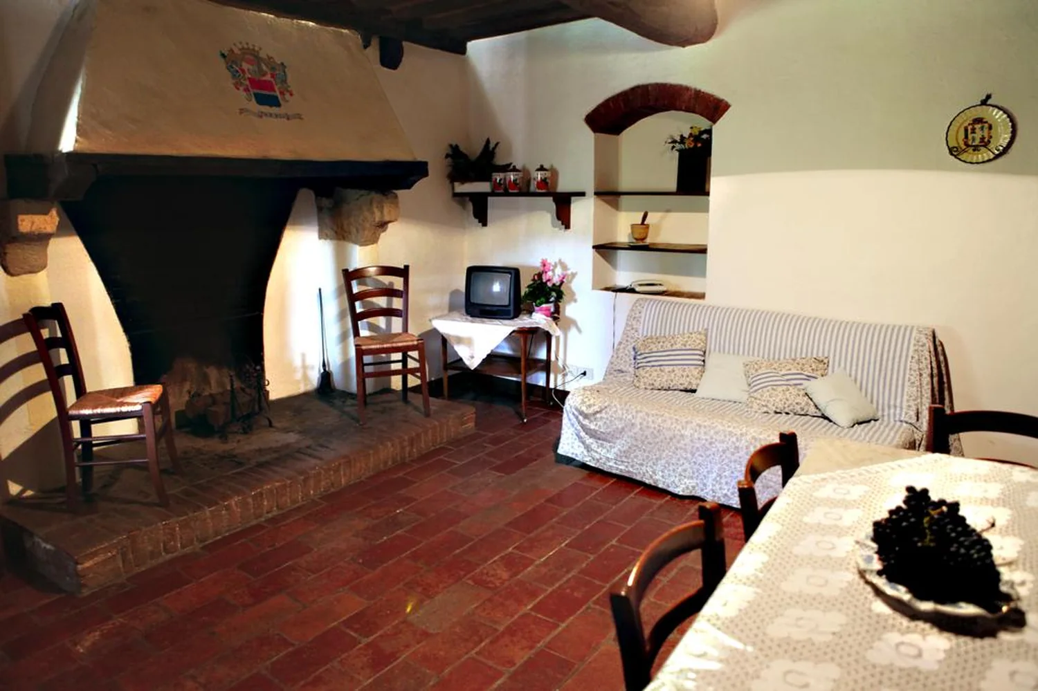hartje-toscane-borgo-santinovo-torrino-14-casamia