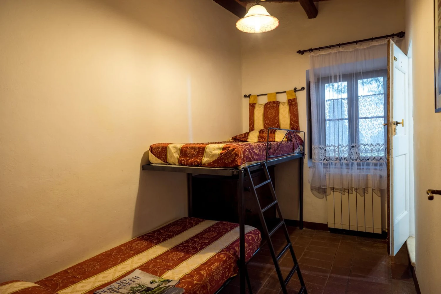 hartje-toscane-borgo-santinovo-torrino-slaapkamer-487-casamia