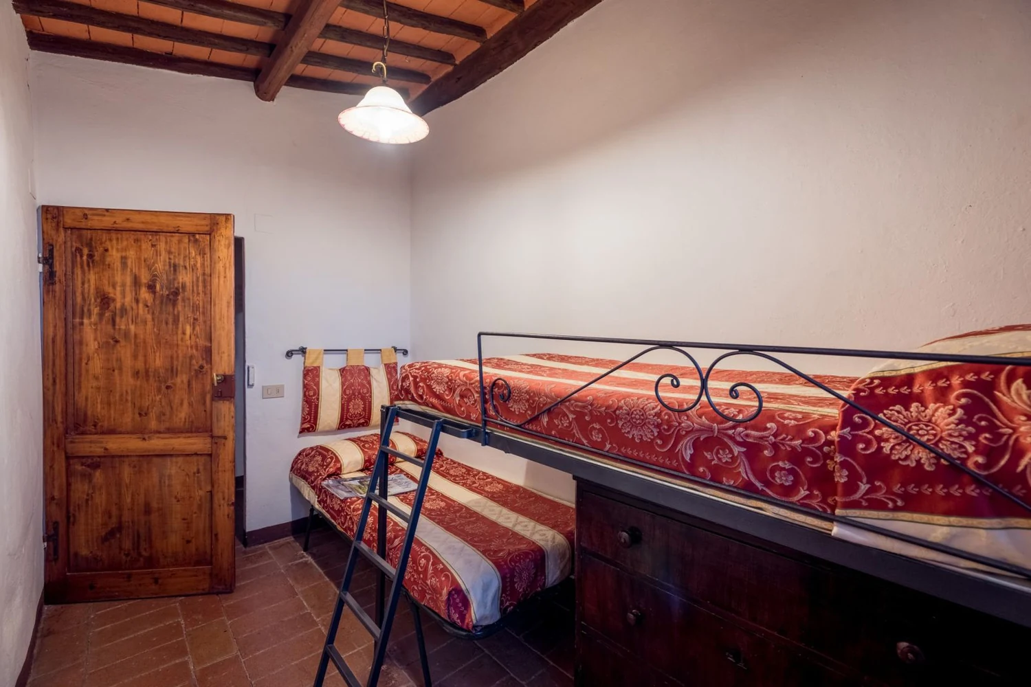 hartje-toscane-borgo-santinovo-torrino-slaapkamer-488-casamia