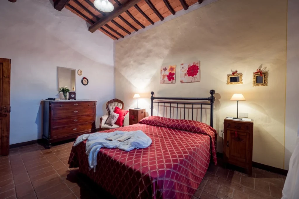 Hartje toscane borgo santinovo torrino slaapkamer