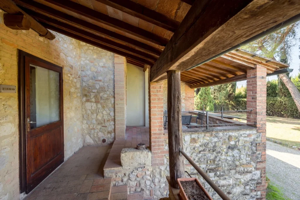 Hartje toscane borgo santinovo torrino terras en buitenkant