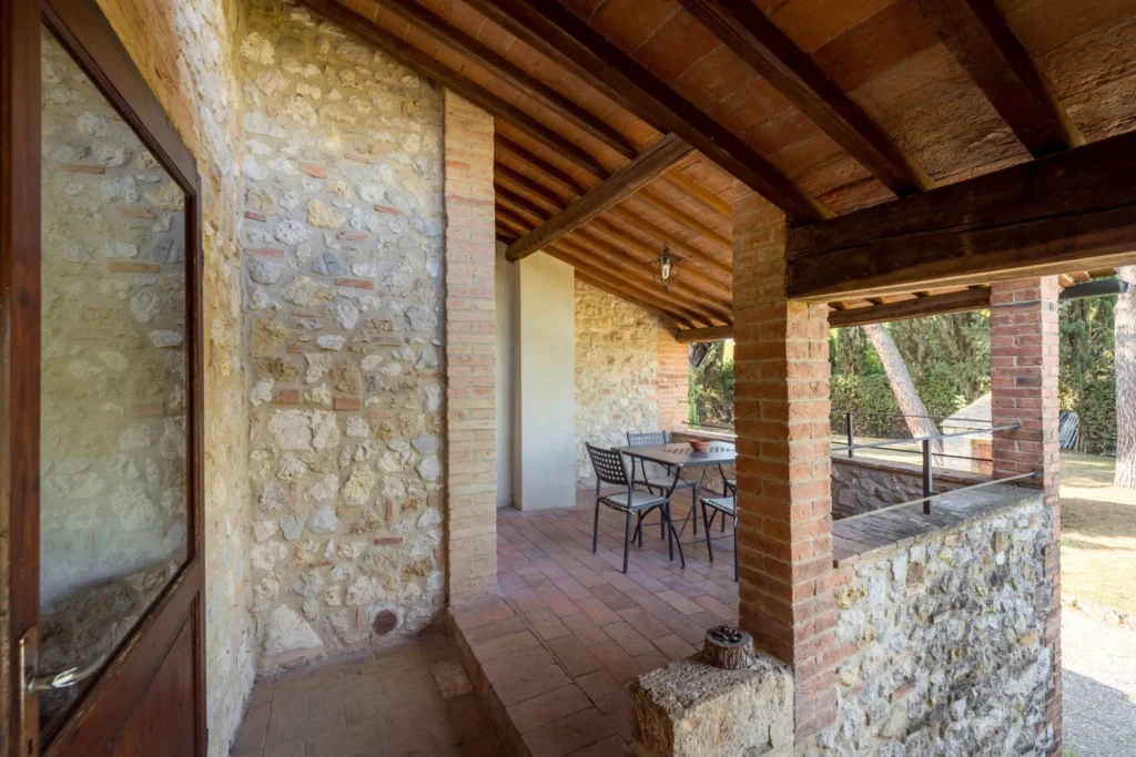 Hartje toscane borgo santinovo torrino terras en buitenkant