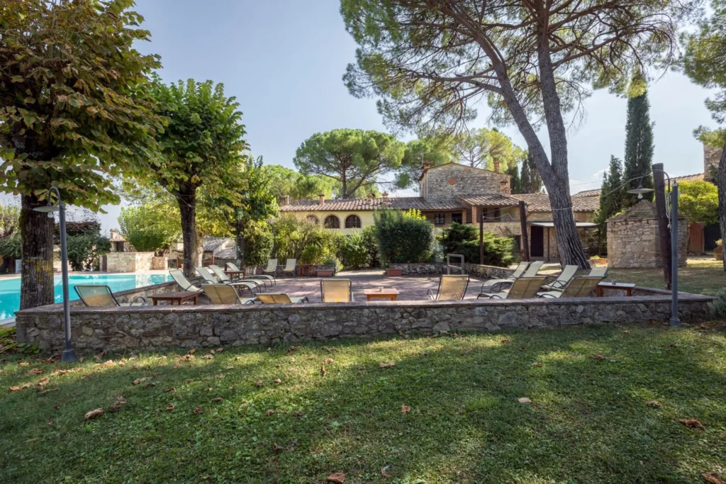 Hartje toscane borgo santinovo zwembad en tuin 147 casamia 1