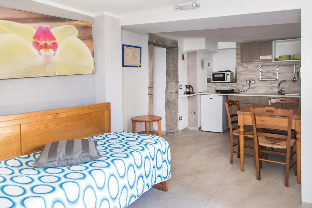 Liguria borgo di campi appartement studio met keuken