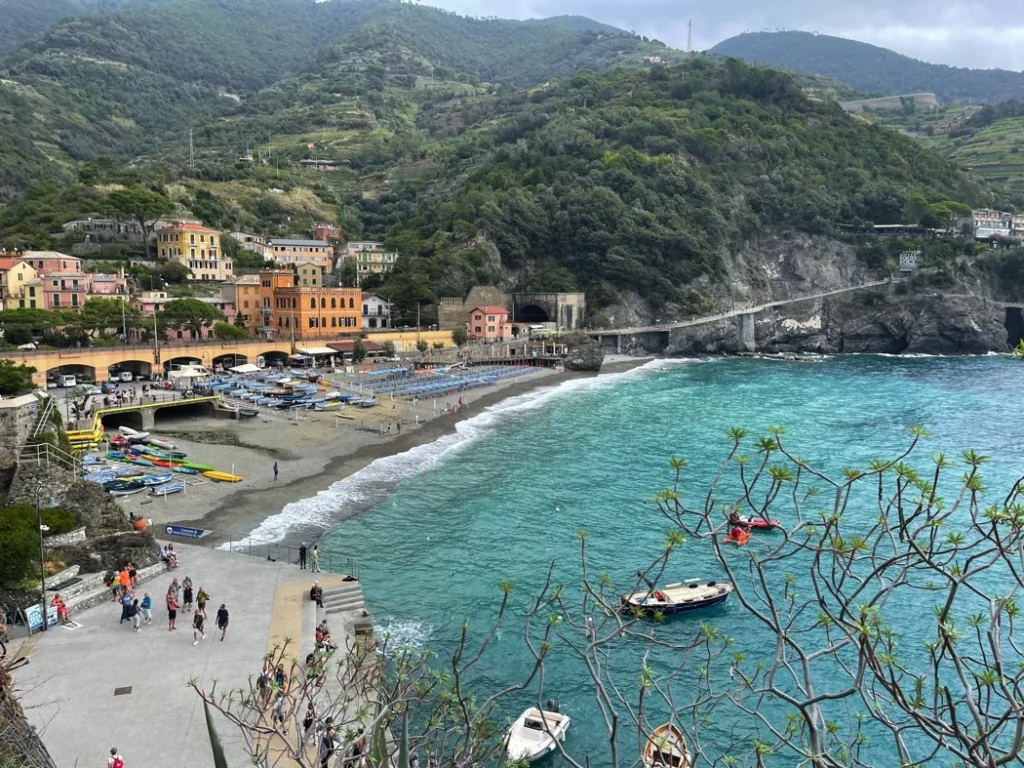 Liguria borgo di campi omgeving strand en kustdorp