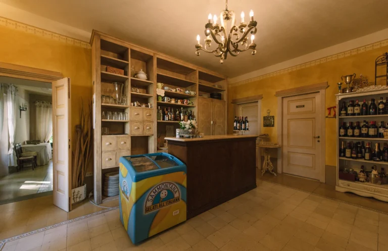 Noord toscane tenuta quarrata bar met houten toonbank