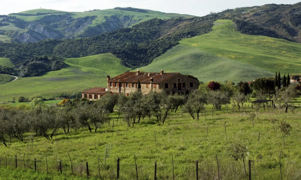 Toscane podere barbaiano boerderij heuvellandschap hero