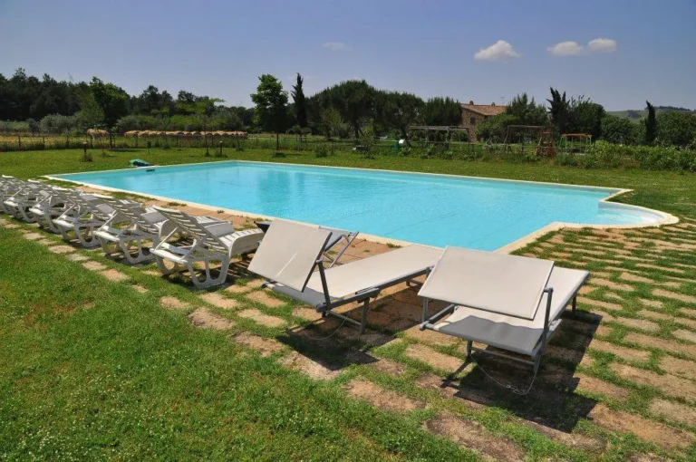 Toscane podere barbaiano groot buitenzwembad