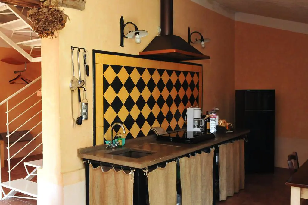 umbrie-agriturismo-le-more-appartement-astri-keuken-03-casamia