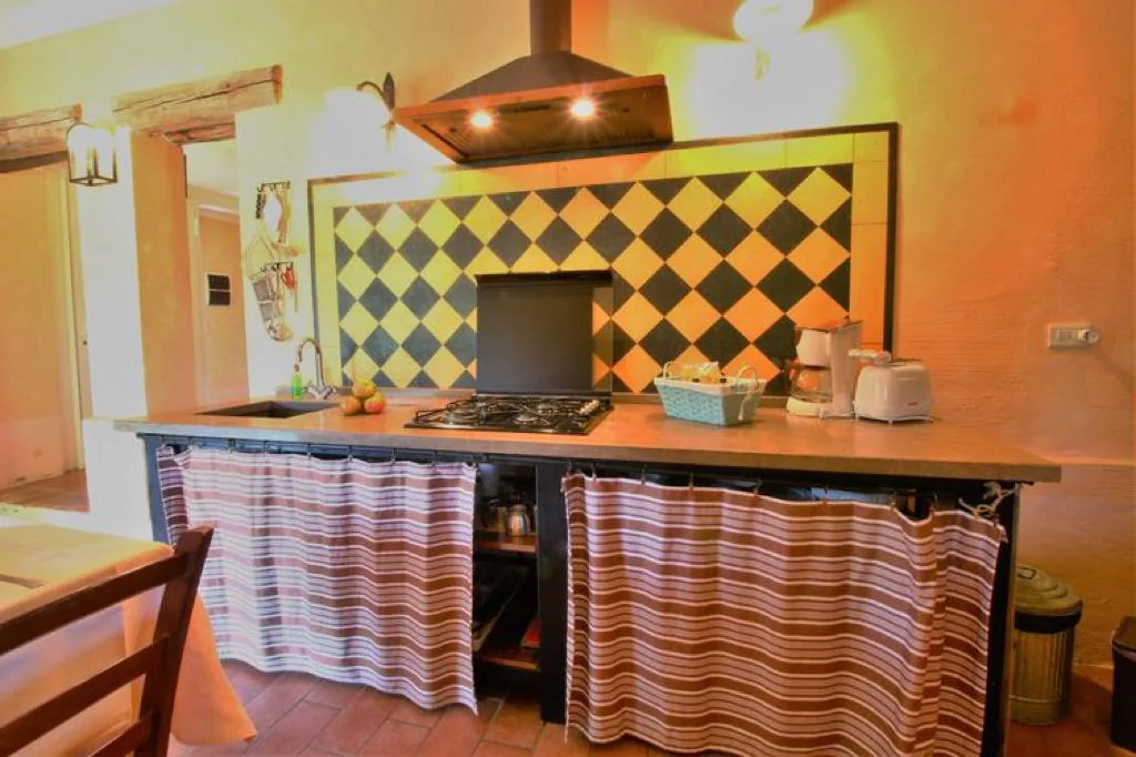 umbrie-agriturismo-le-more-appartement-astri-keuken-04-casamia