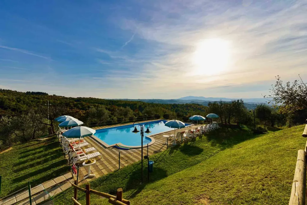 Umbrie agriturismo malagronda algemeen zwembad uitzicht
