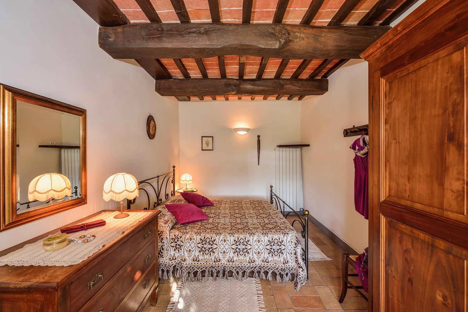 umbrie-agriturismo-malagronda-cipresso-slaapkamer-10-casamia