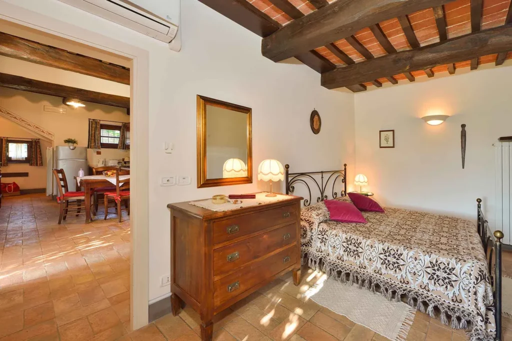 Umbrie agriturismo malagronda cipresso slaapkamer woonkamer