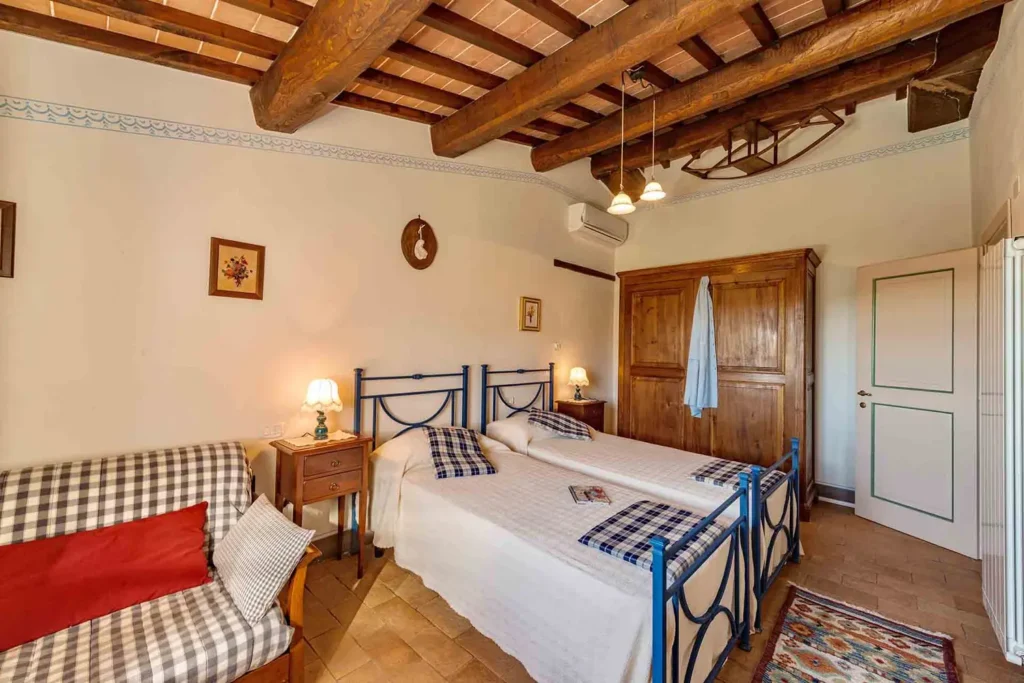 Umbrie agriturismo malagronda pino slaapkamer slaapbank