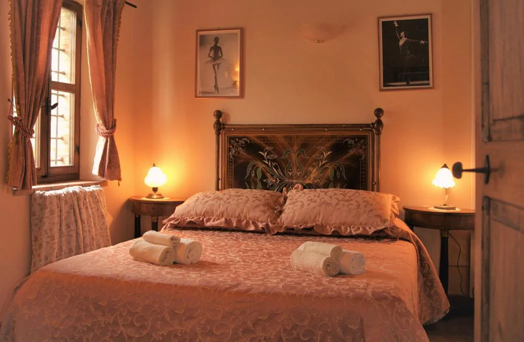umbrie-case-corboli-algemeen-appartement-slaapkamer-23-casamia
