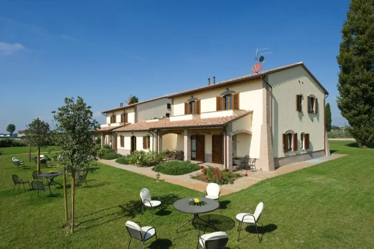 Umbrie le rondini di francesco algemeen landhuis tuin