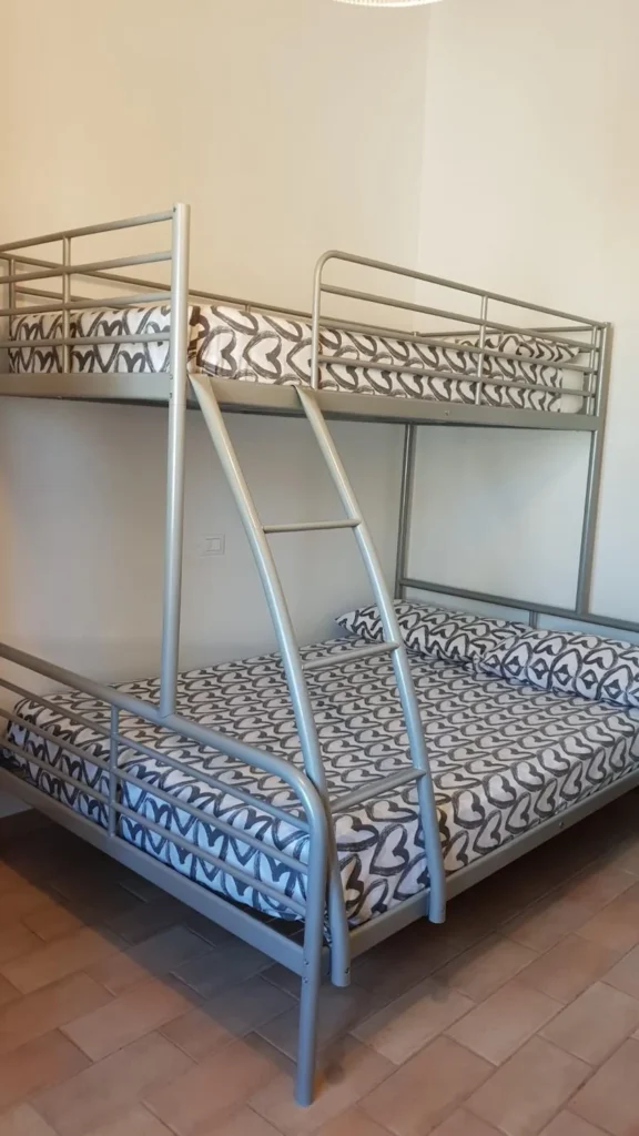 Umbrie villa silva algemeen slaapkamer stapelbed