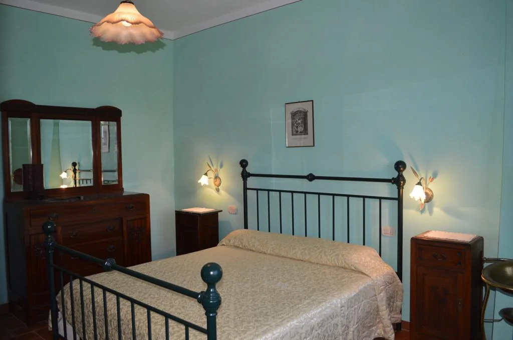 zuid-toscane-agriturismo-calia-appartement-fondale-slaapkamer-05-casamia