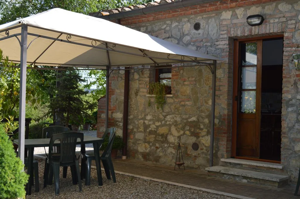 Zuid toscane agriturismo tra le vigne appartement pinolo terras