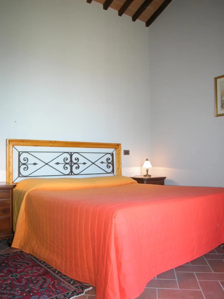 Zuid toscane casa la medina appartement giotto slaapkamer