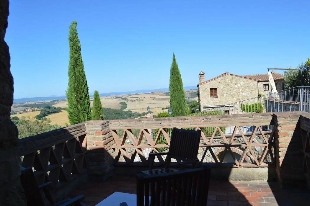 zuid-toscane-casale-dei-monaci-terras-uitzicht-07-casamia