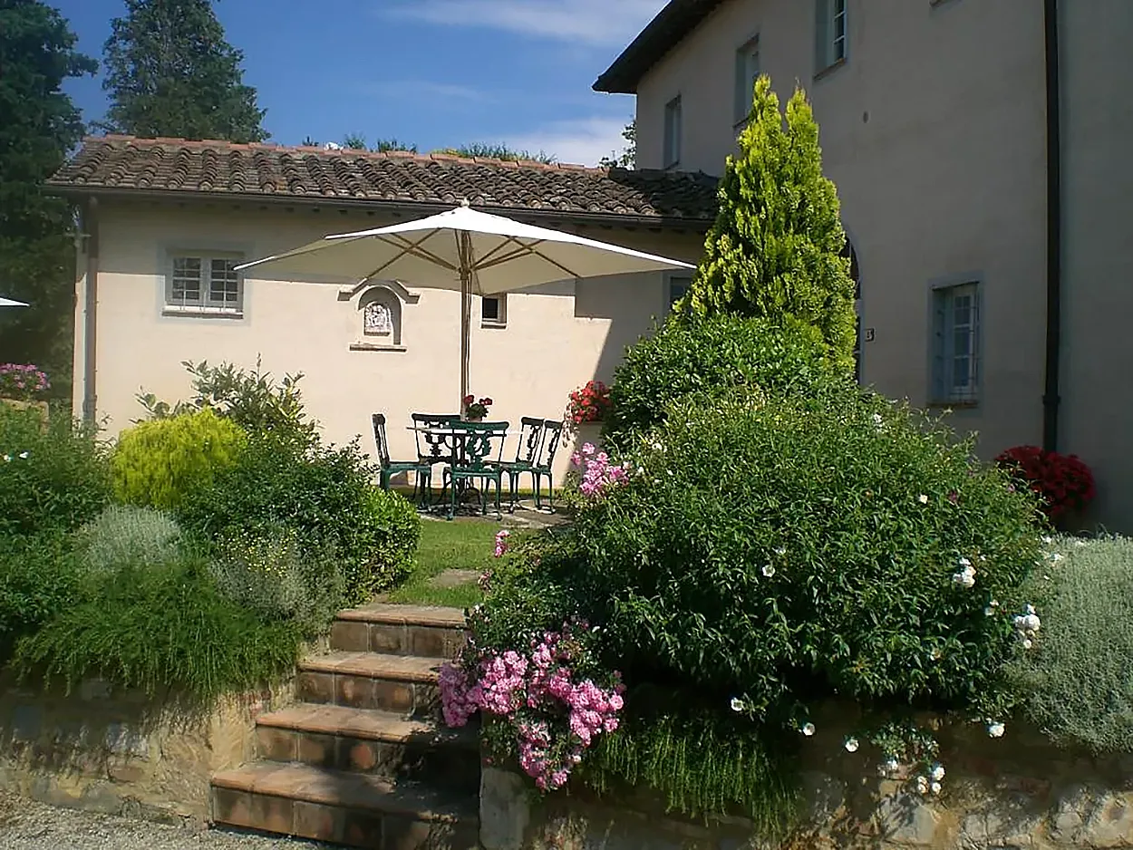 hartje-toscane-borgo-la-meliana-tuintrap-appartement-11-casamia