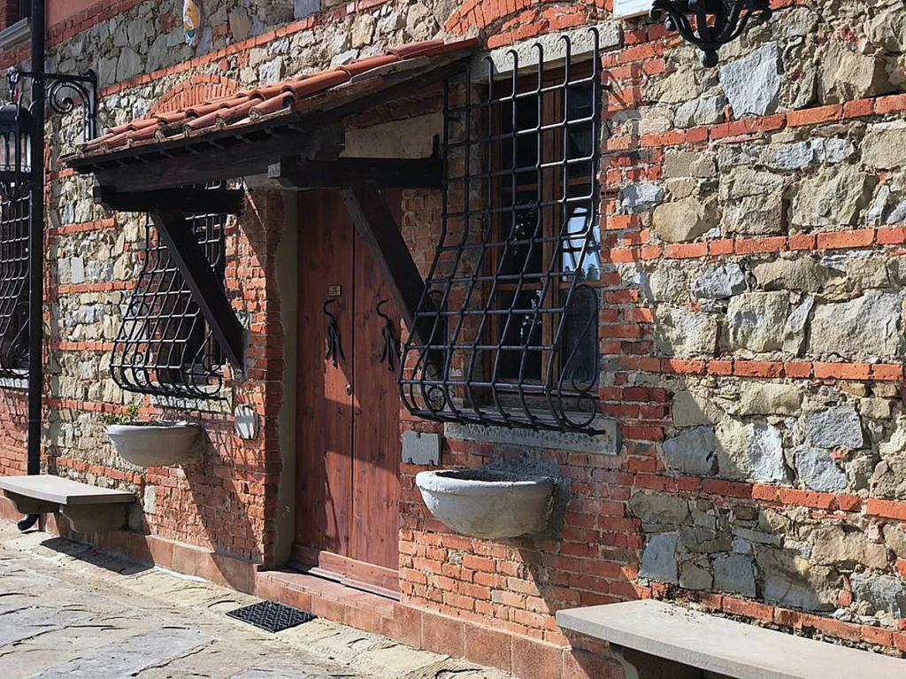 Hartje toscane fattoria degli usignoli historisch gebouw entree